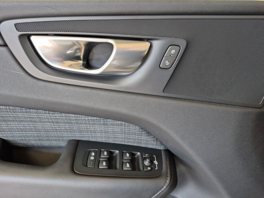 Volvo XC60 2024
