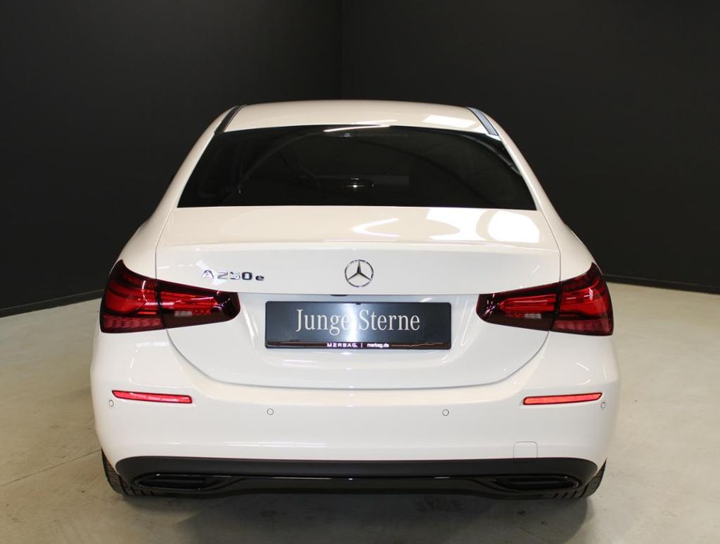 Mercedes-Benz A 250 2025