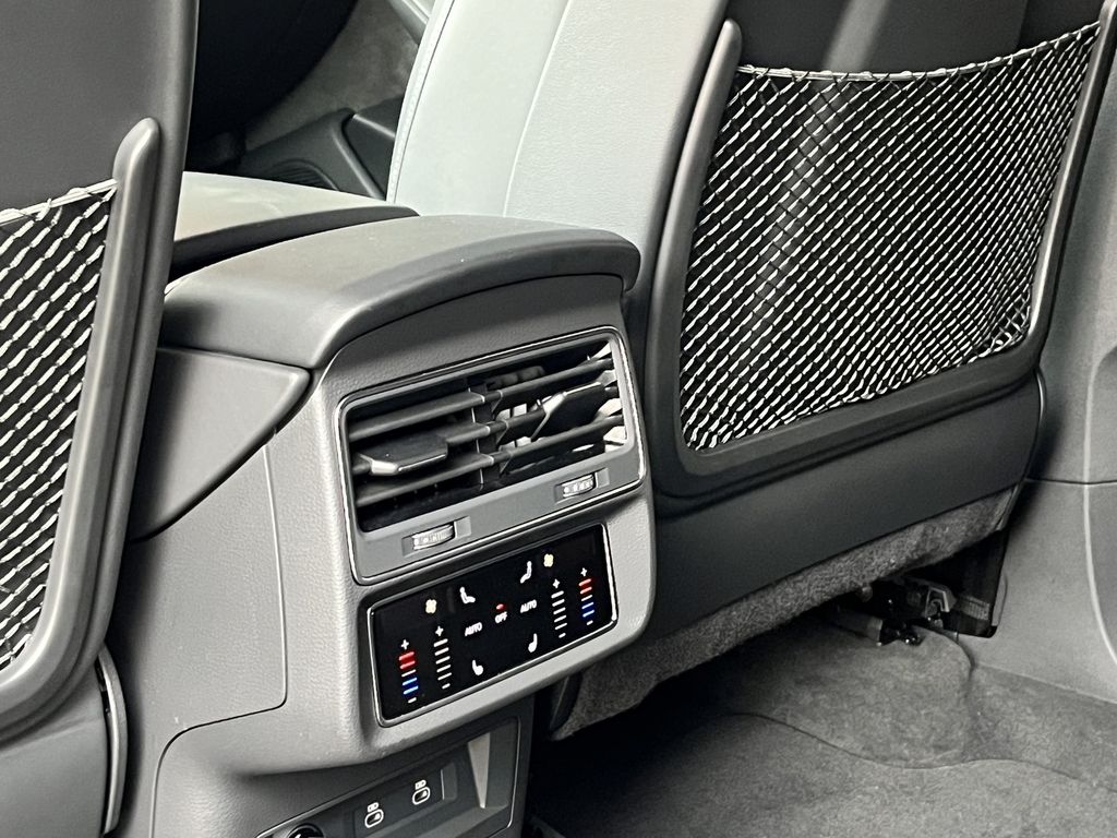 Audi SQ8 2022
