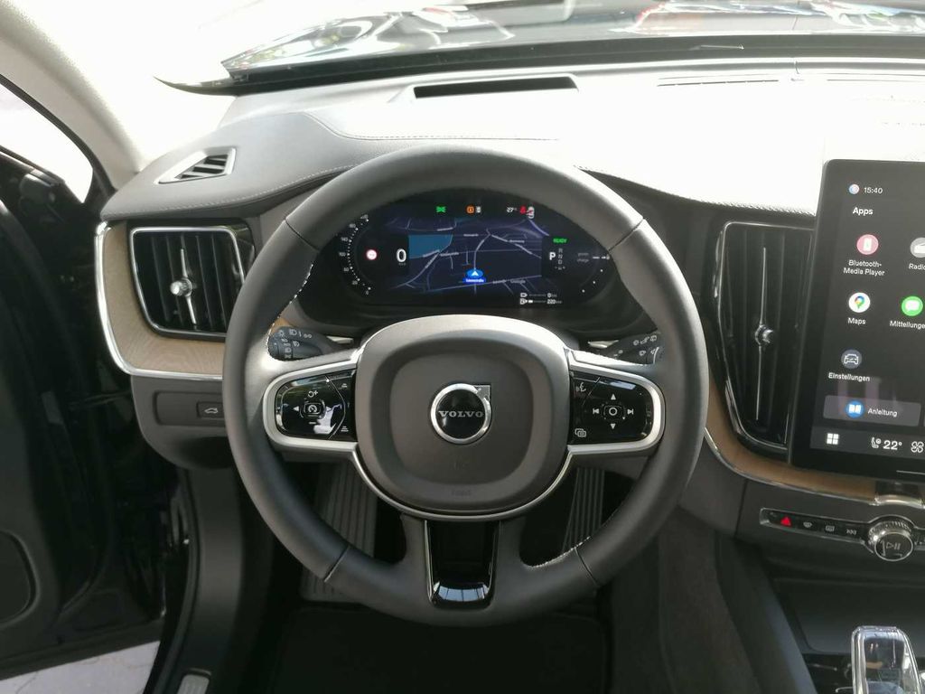Volvo XC60 2025
