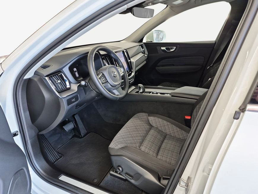 Volvo XC60 2024