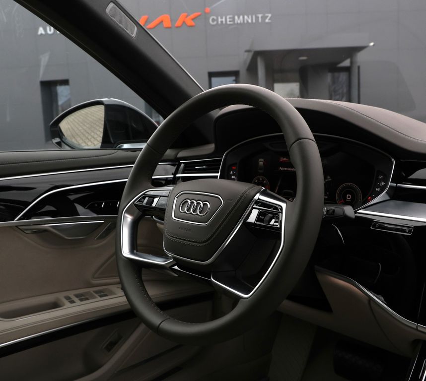 Audi A8 2023