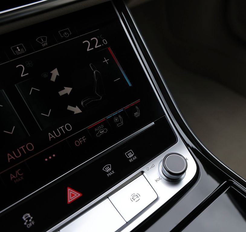 Audi A8 2023