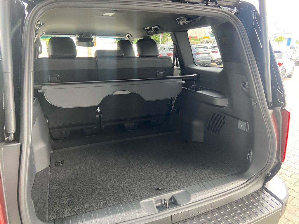 Toyota Land Cruiser 2025