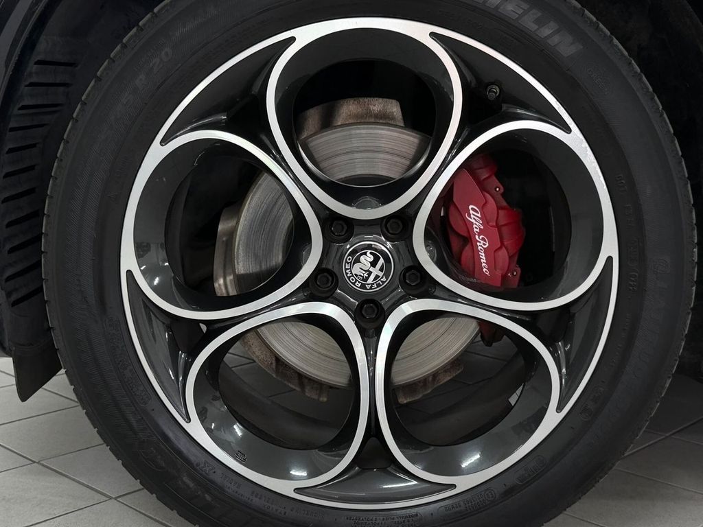 Alfa Romeo Stelvio 2022