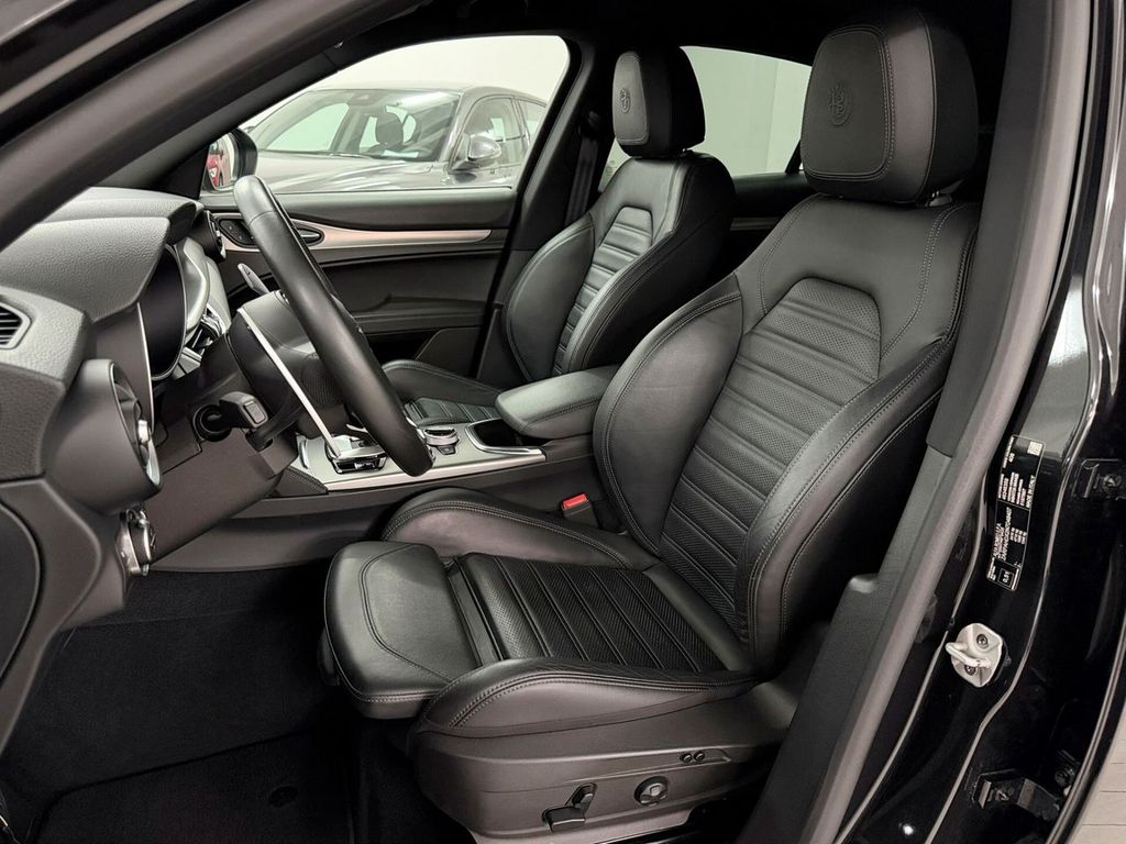 Alfa Romeo Stelvio 2022