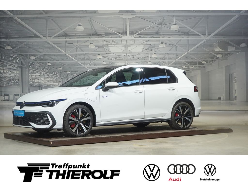 Volkswagen Golf 2025