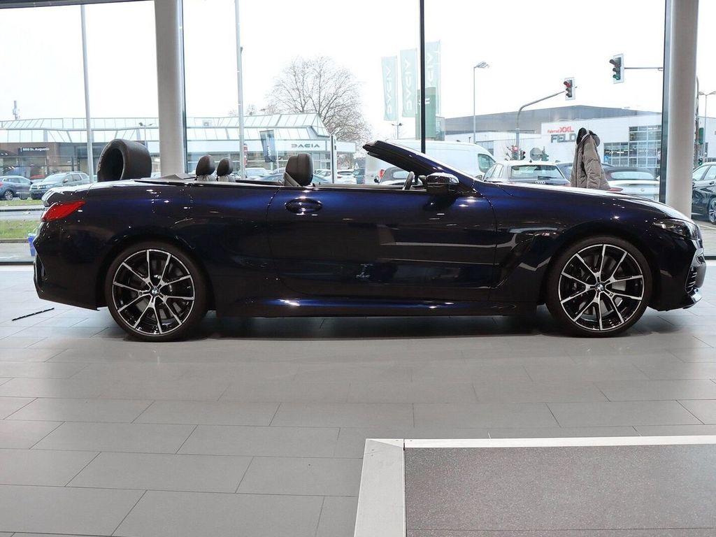 BMW M850 2025