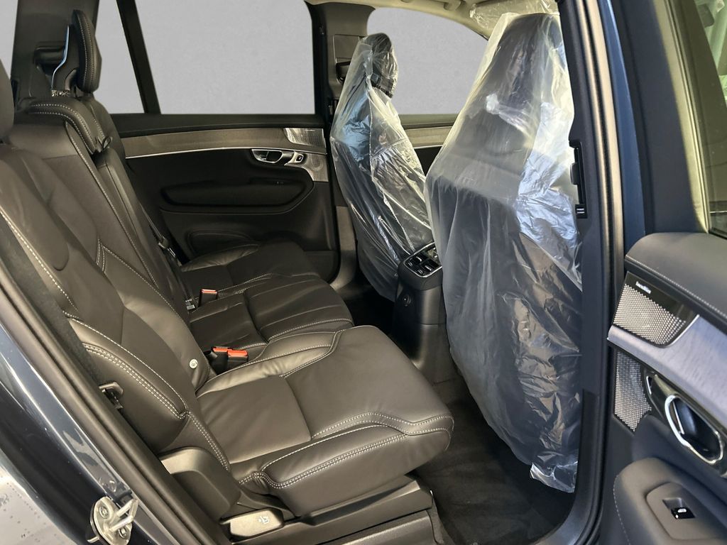 Volvo XC90 2025