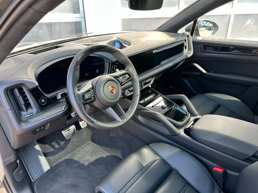 Porsche Cayenne 2024