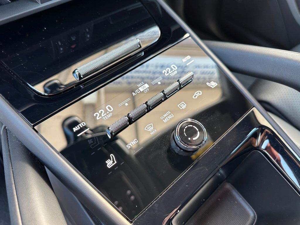 Porsche Cayenne 2024