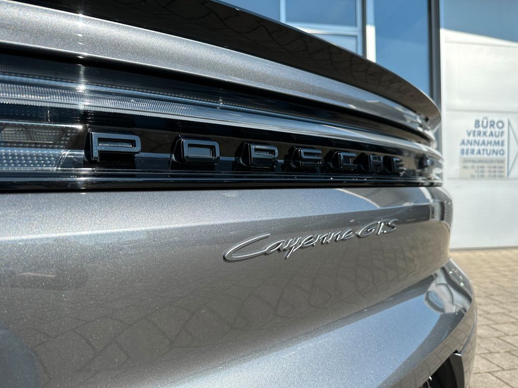 Porsche Cayenne 2024