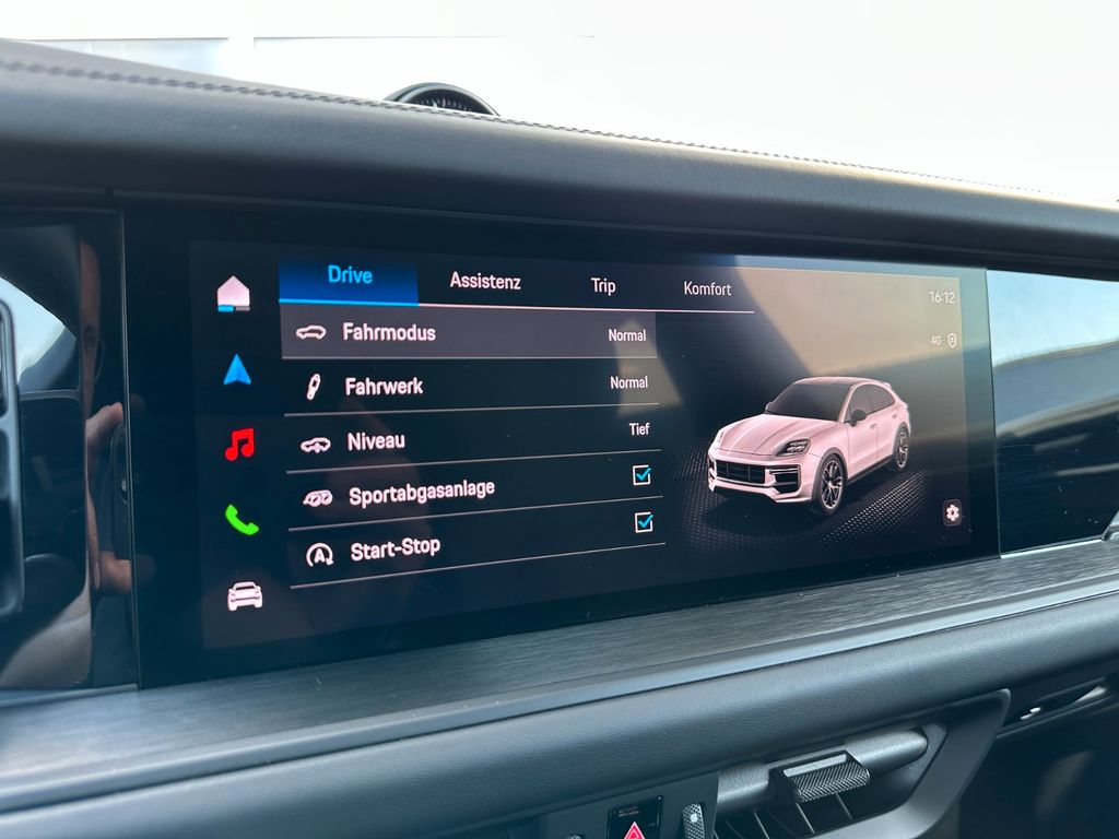 Porsche Cayenne 2024