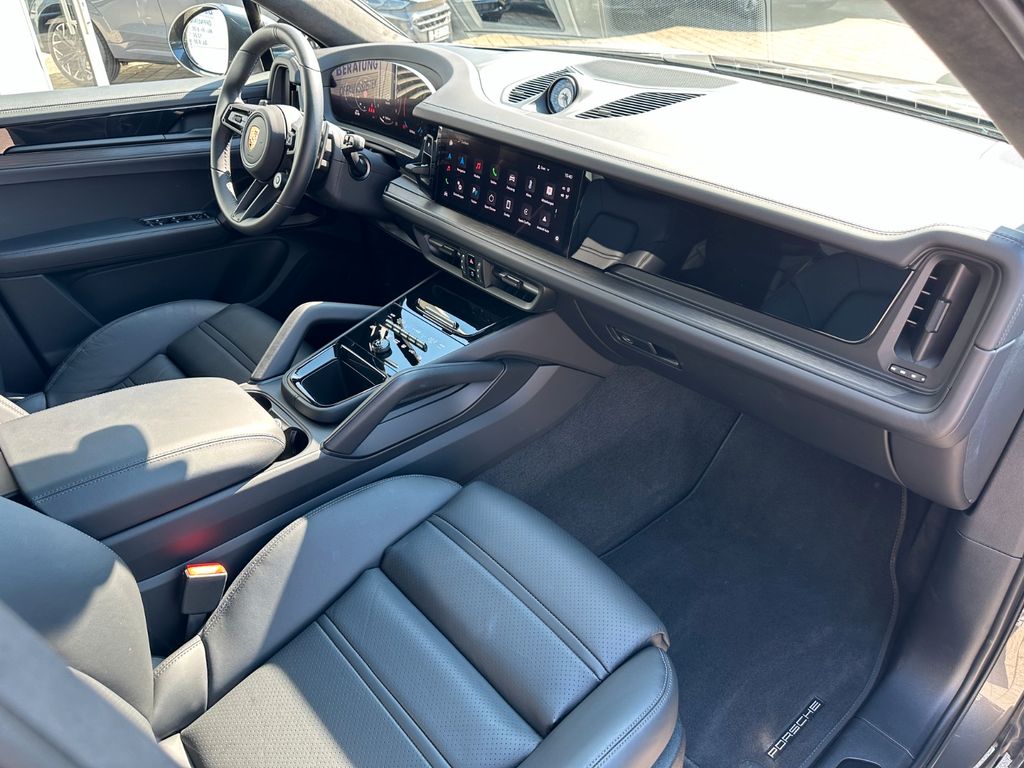 Porsche Cayenne 2024