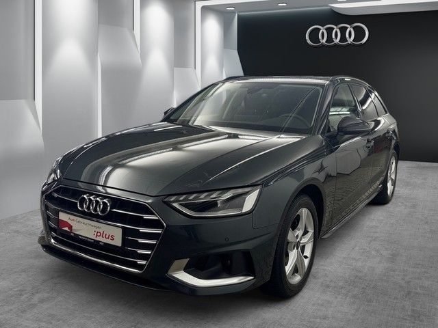 Audi A4 2023