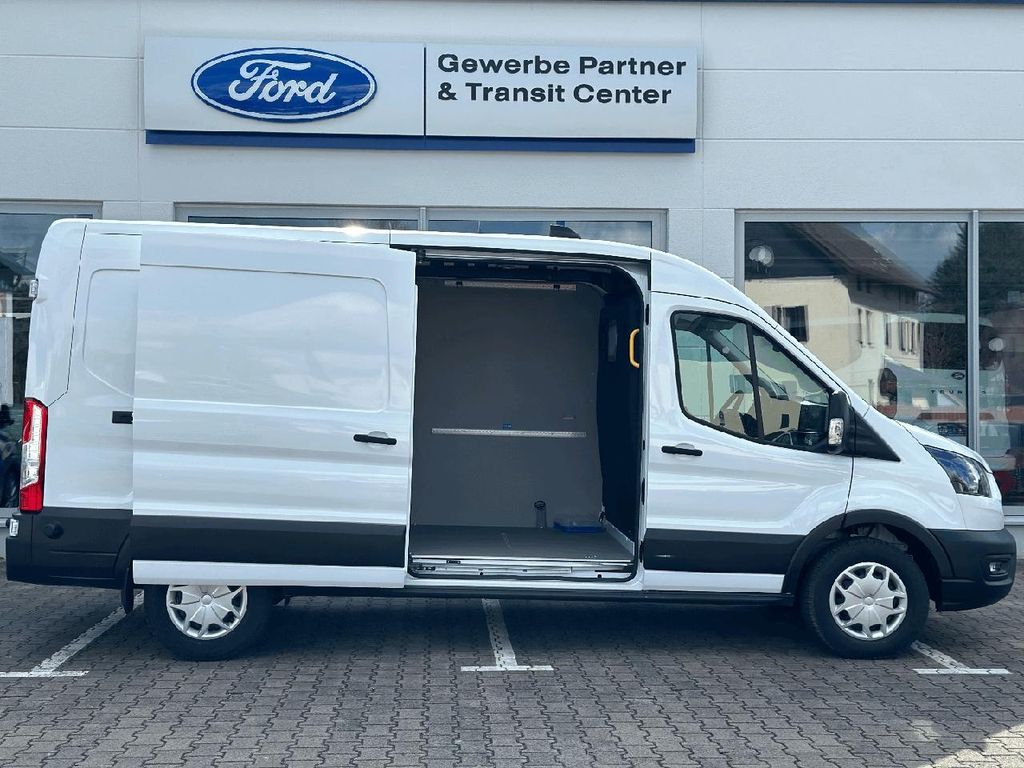 Ford Transit 2024