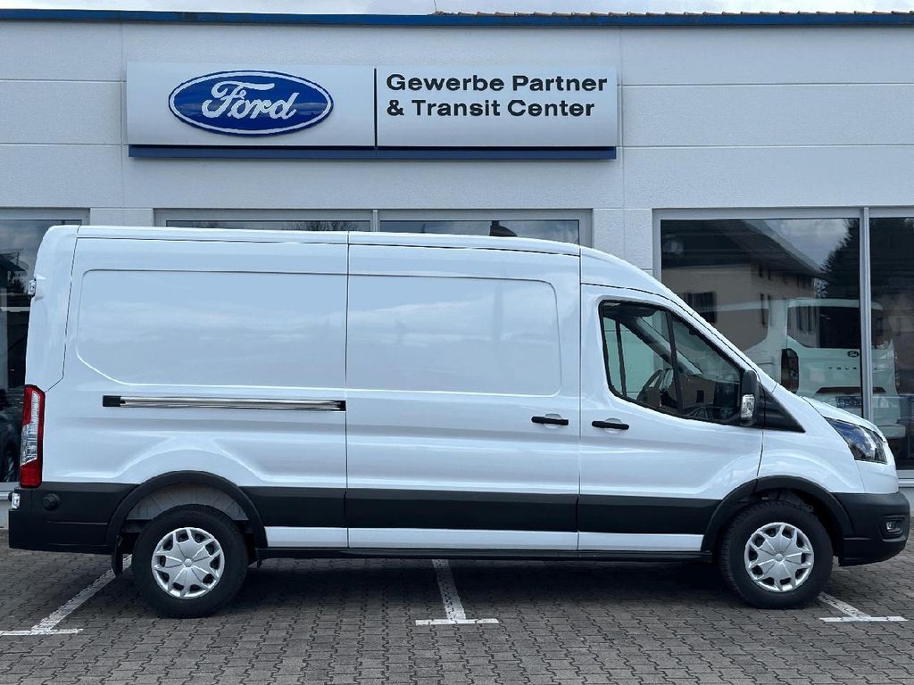 Ford Transit 2024