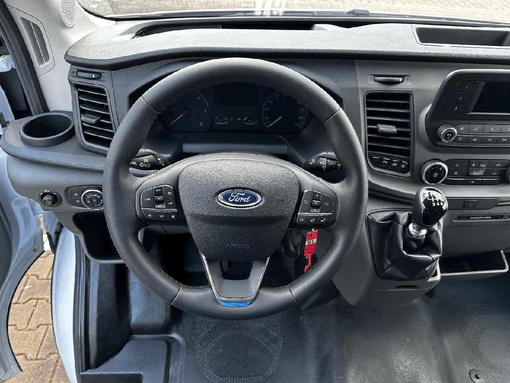 Ford Transit 2024