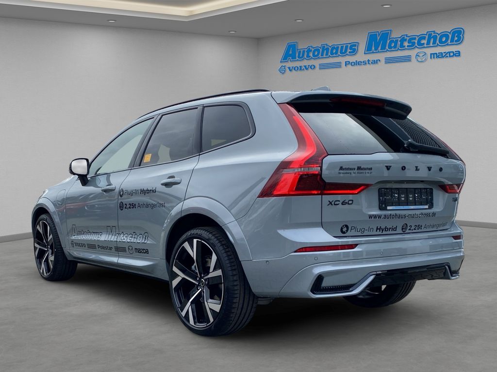 Volvo XC60 2025