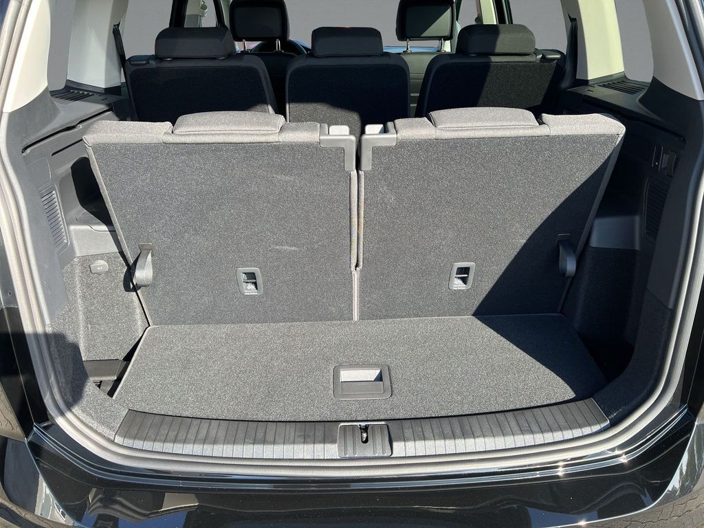 Volkswagen Touran 2025