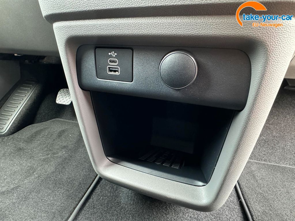 Volkswagen T7 Caravelle