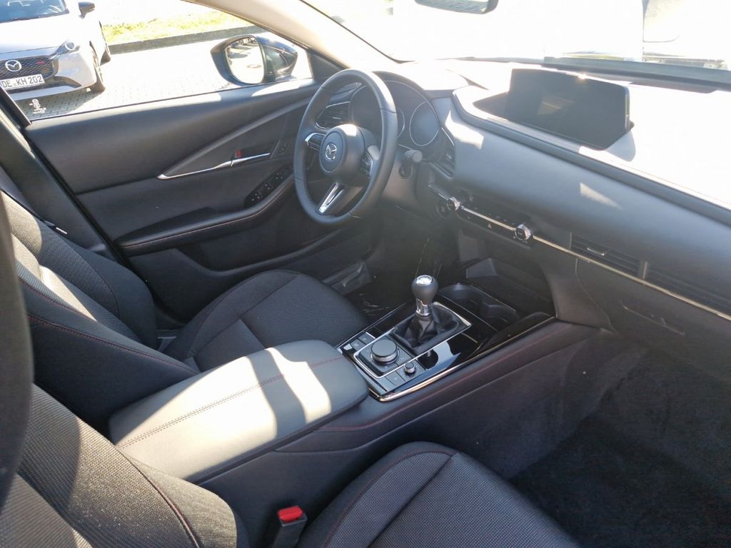 Mazda CX-30 2025