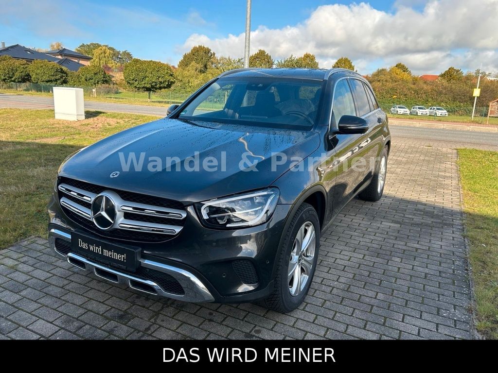 Mercedes-Benz GLC 300 2022