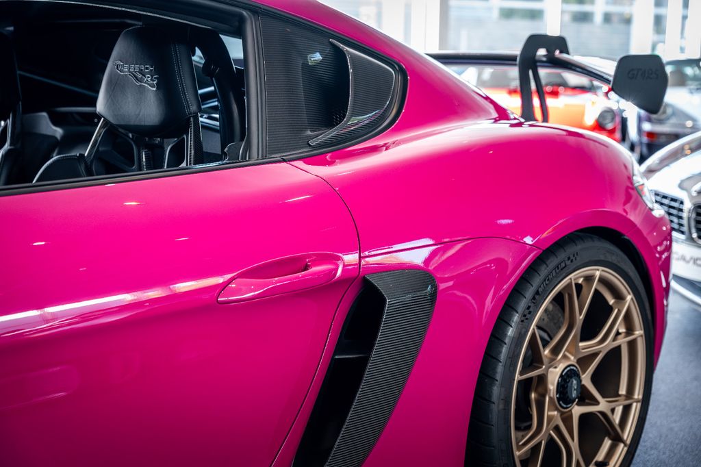 Porsche Cayman 2022