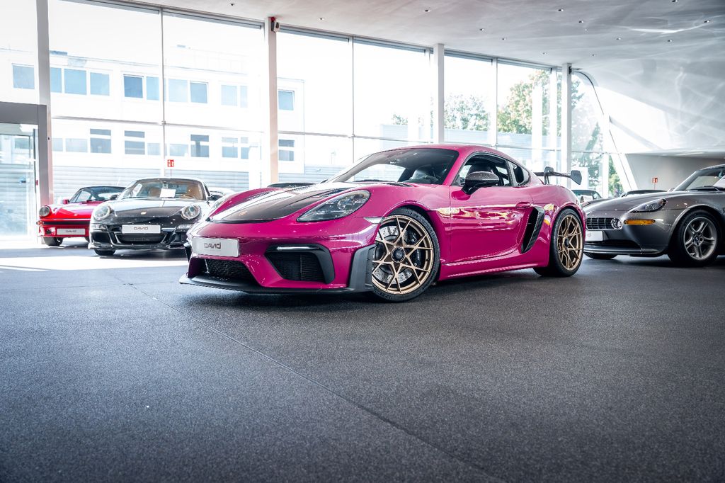 Porsche Cayman 2022
