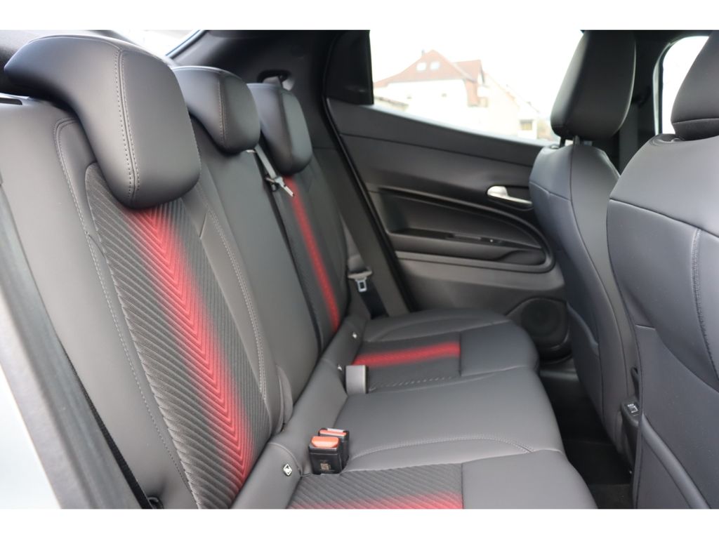 Alfa Romeo Junior 2025