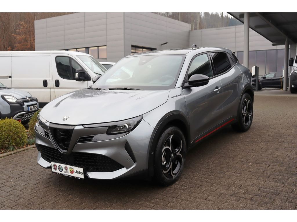 Alfa Romeo Junior 2025