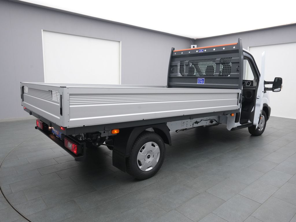 Ford Transit 2025