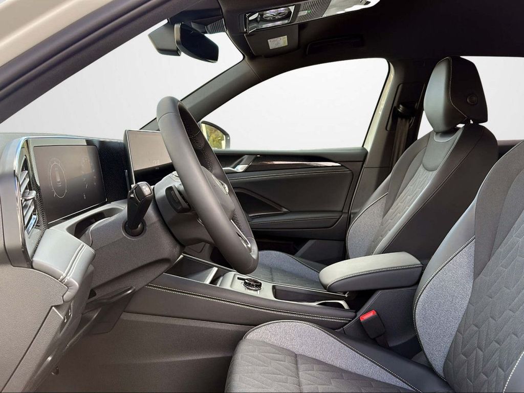 Volkswagen Tiguan 2025