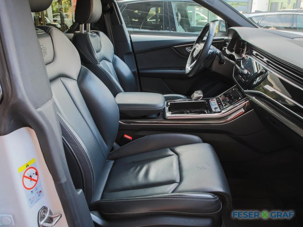 Audi SQ8 2022