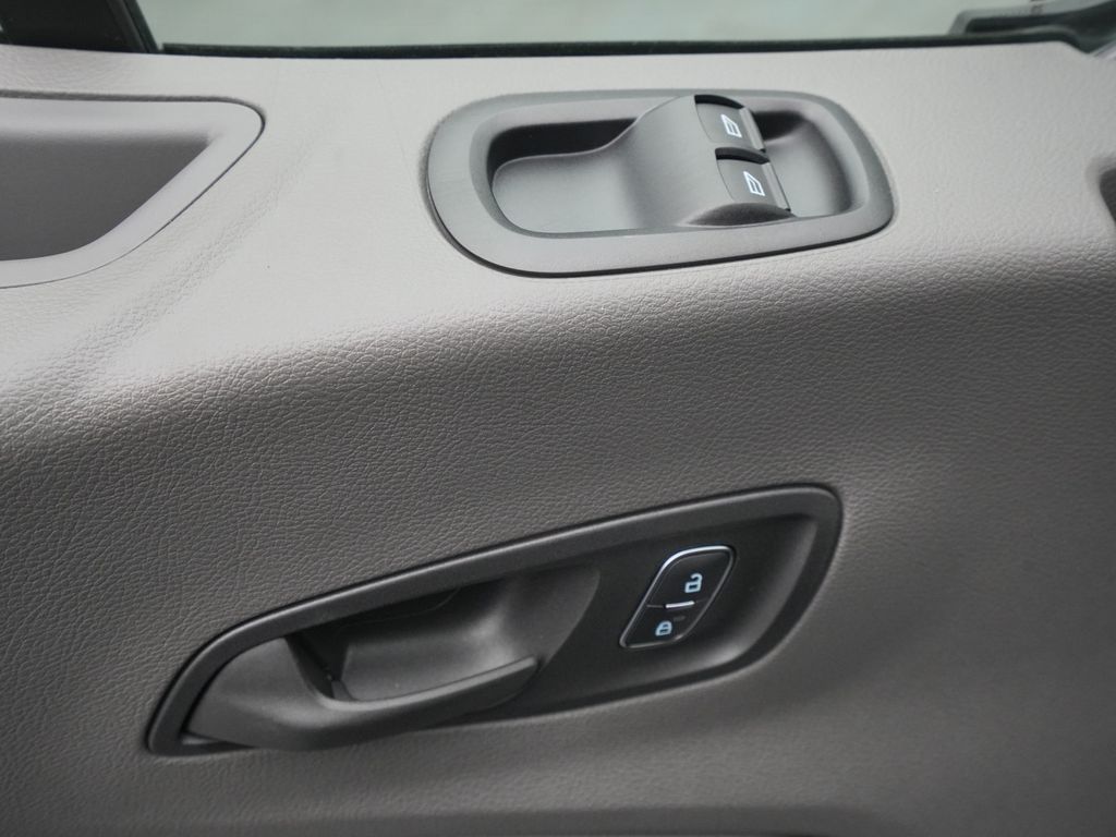 Ford Transit 2025