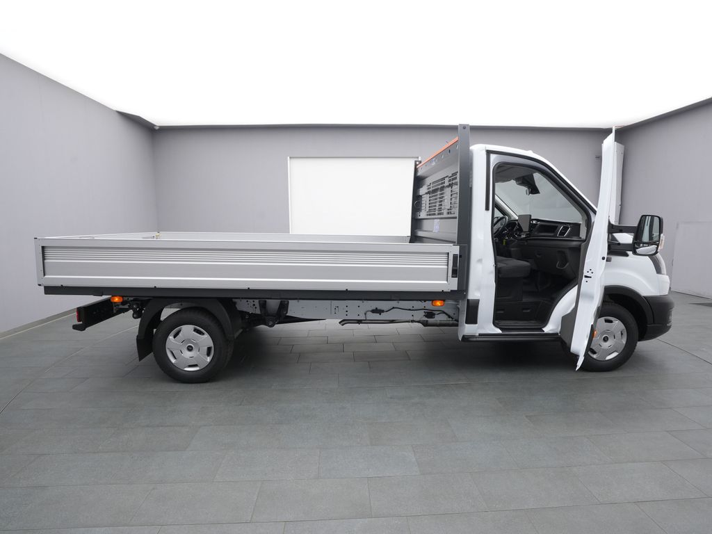 Ford Transit 2025
