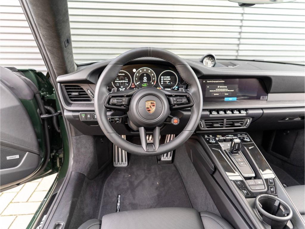 Porsche 992