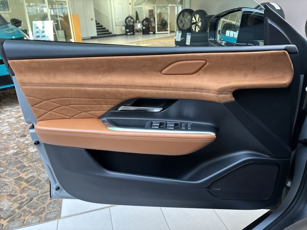 Mazda 6e