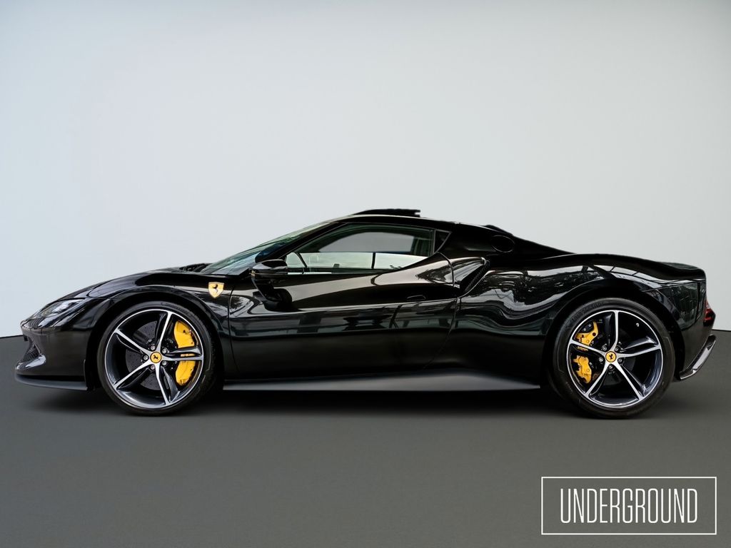 Ferrari 296 GTB 2025