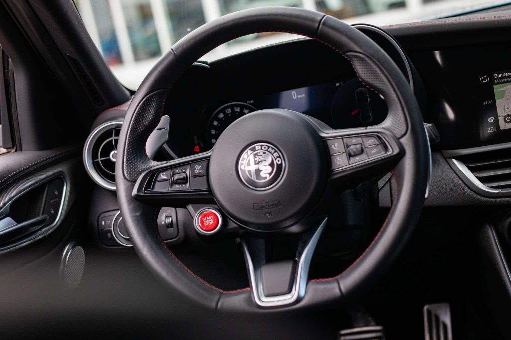 Alfa Romeo Giulia 2023