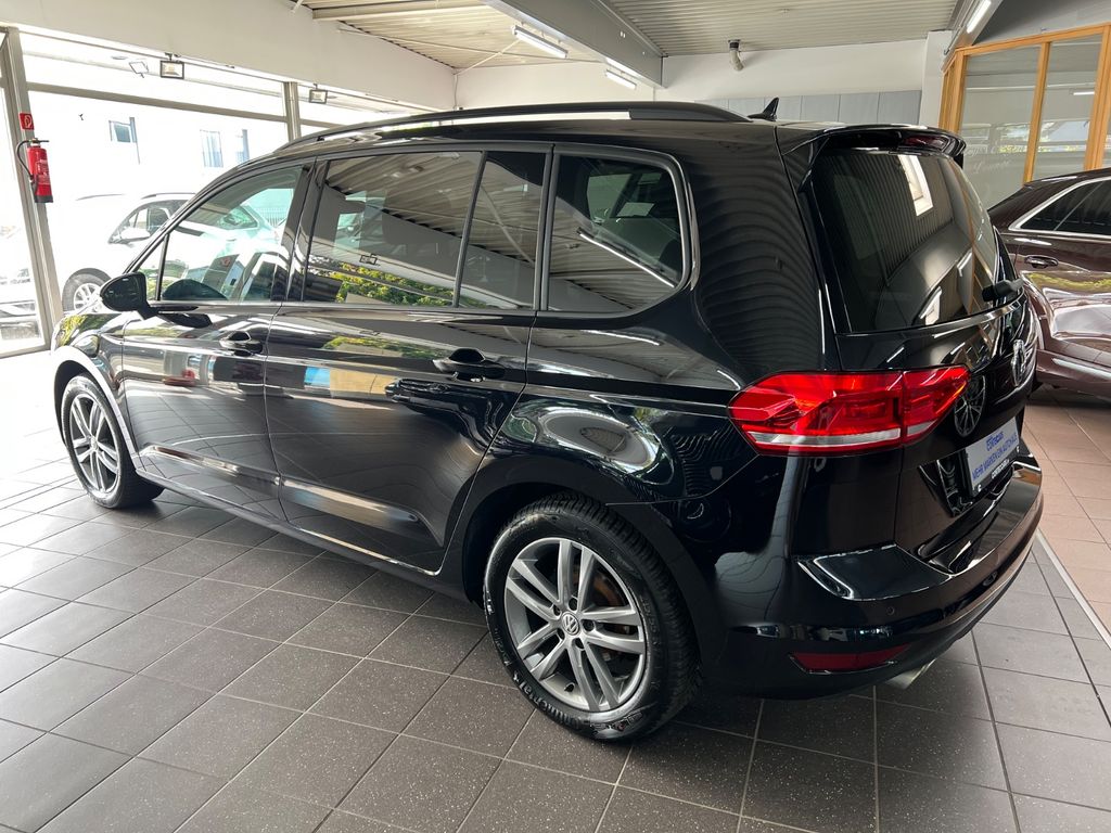 Volkswagen Touran 2021