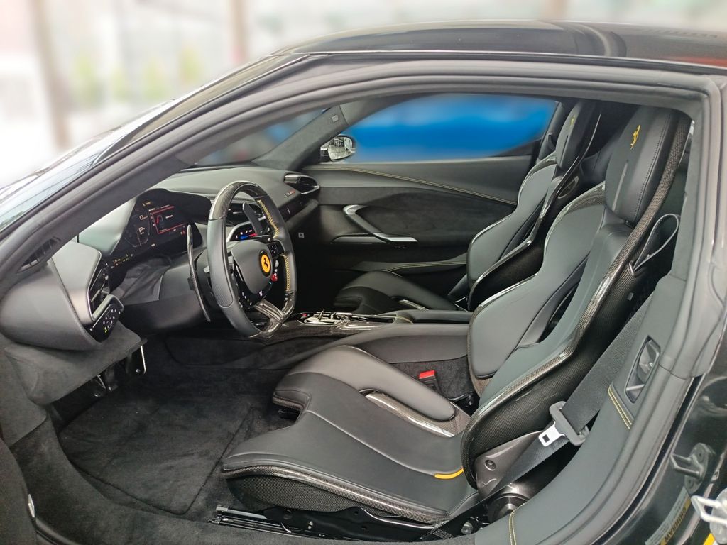 Ferrari 296 GTB 2025