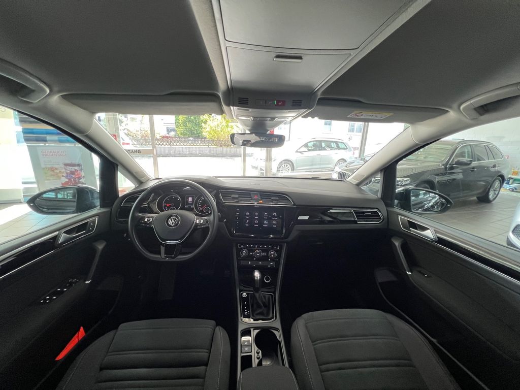 Volkswagen Touran 2021