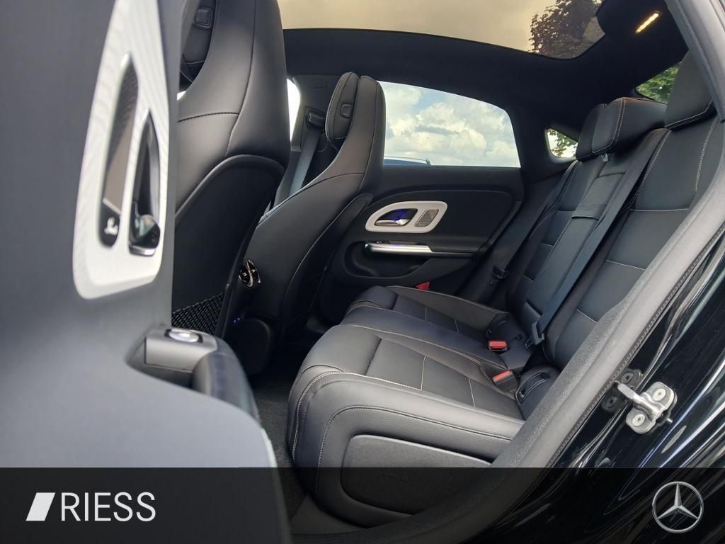 Mercedes-Benz CLA 250 2025