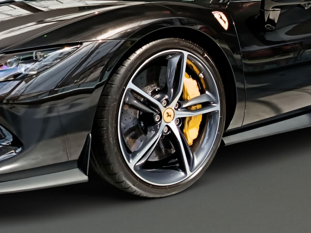 Ferrari 296 GTB 2025