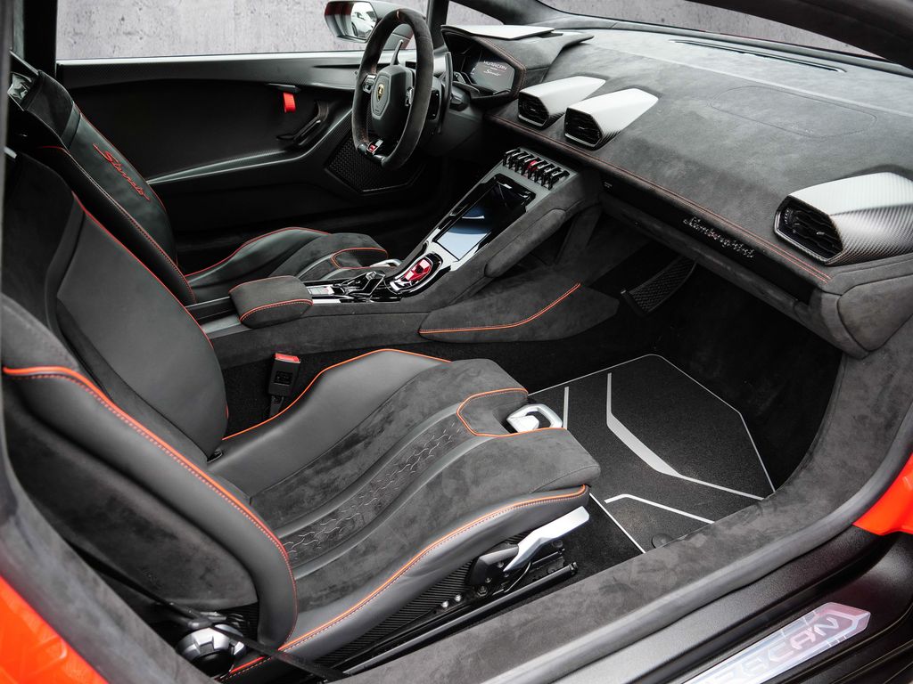 Lamborghini Huracán 2023