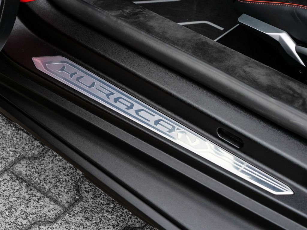 Lamborghini Huracán 2023