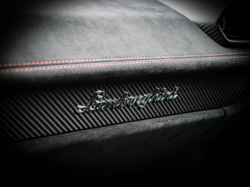 Lamborghini Huracán 2023