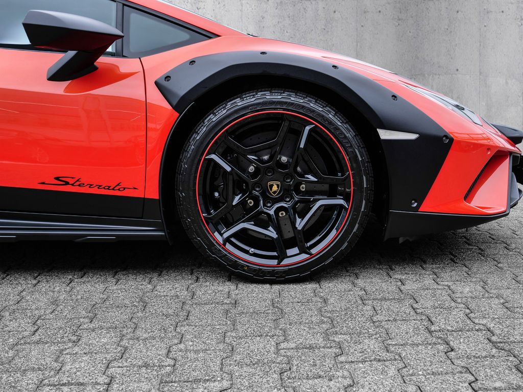 Lamborghini Huracán 2023