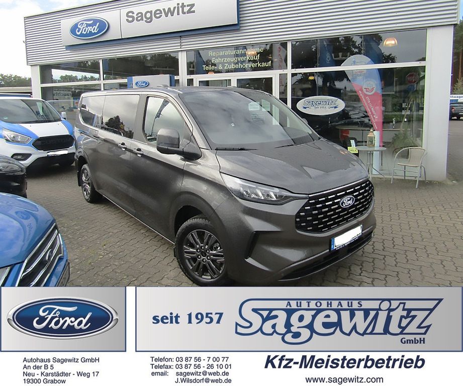 Ford Tourneo Custom 2025